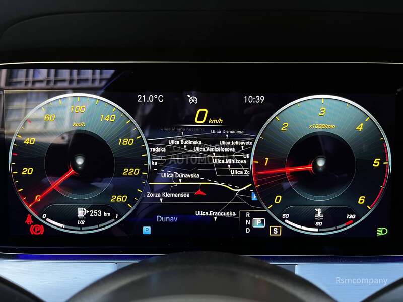 Mercedes Benz E 220 2.0 D 4MATIC