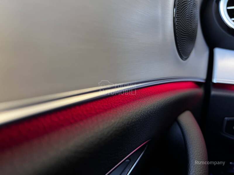 Mercedes Benz E 220 2.0 D 4MATIC
