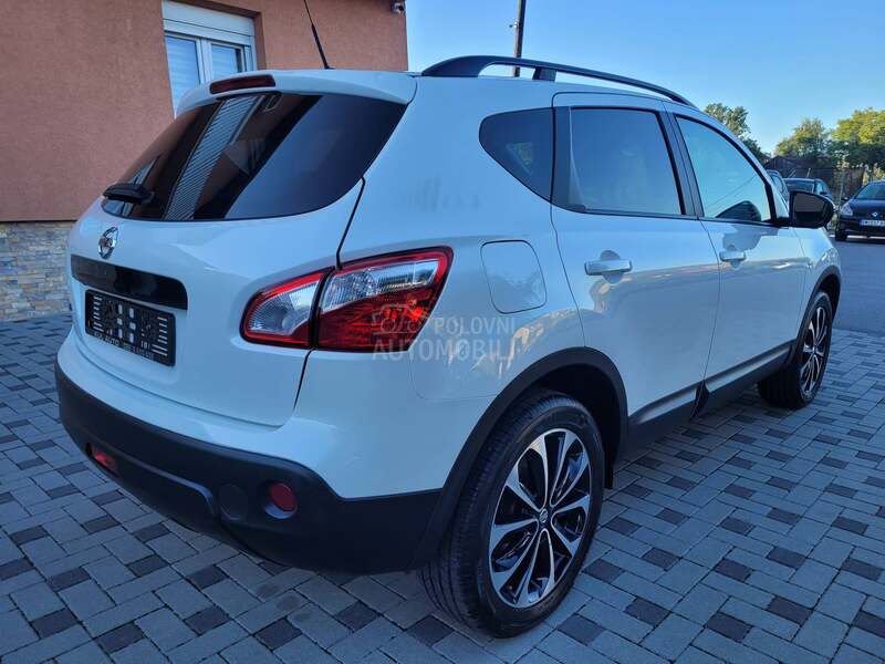 Nissan Qashqai 1.6