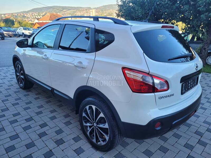 Nissan Qashqai 1.6