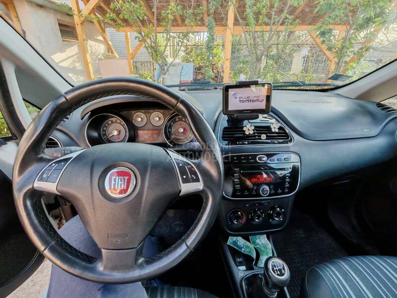 Fiat EVO 1 2 8 v