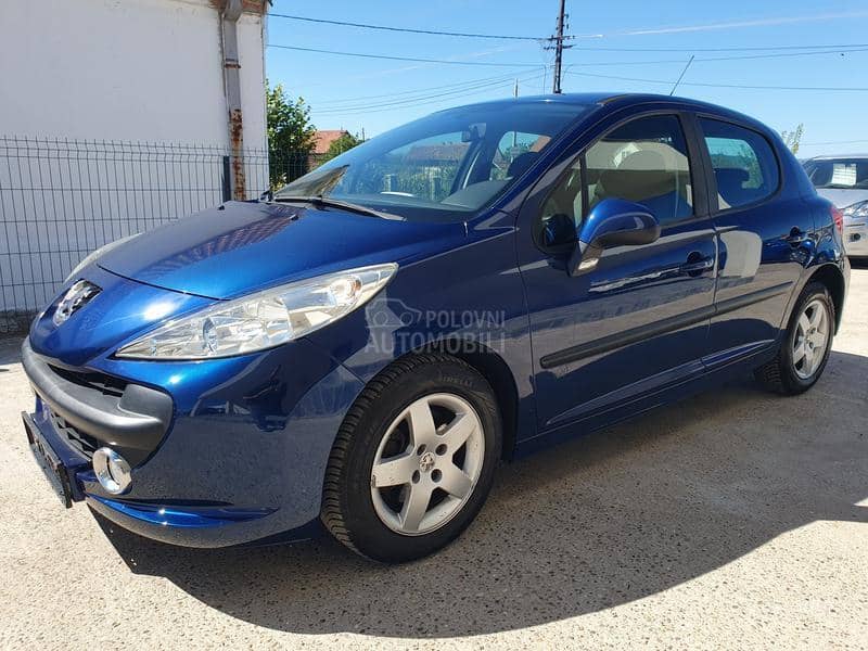 Peugeot 207 1.4i CH