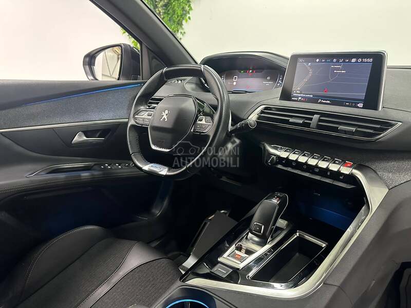 Peugeot 3008 1.2i GT LINE AUT