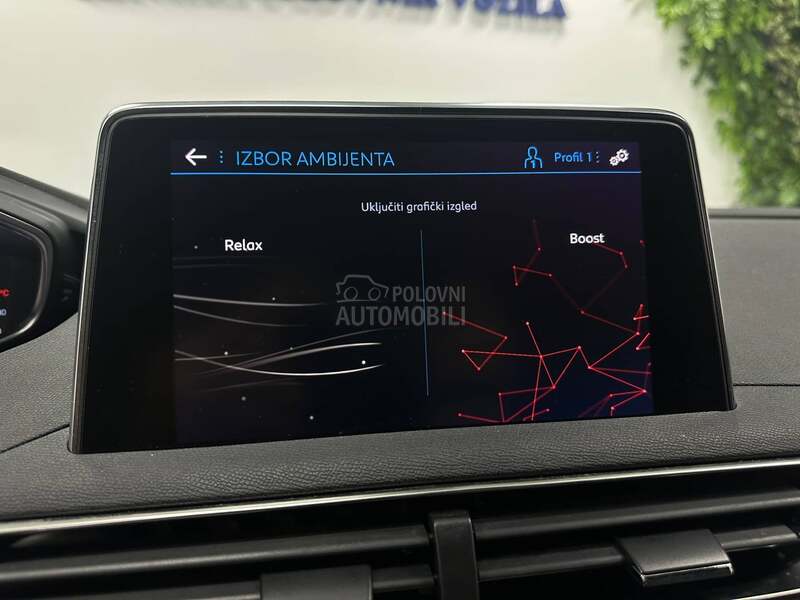 Peugeot 3008 1.2i GT LINE AUT