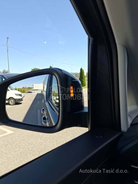 Volkswagen Caddy Compact Life 2.0 TDI DSG
