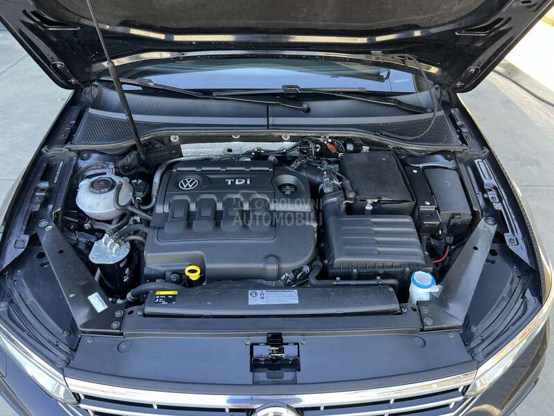 Volkswagen Passat B8 1.6TDI R LINE