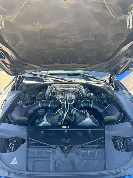 BMW M6 u vlasnistvu 10god