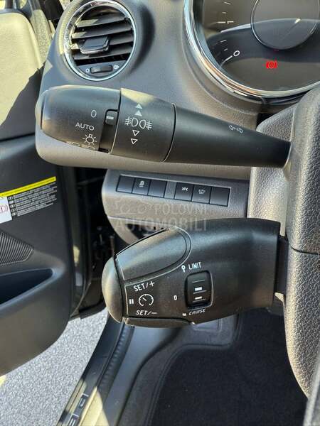 Peugeot 3008 1.2