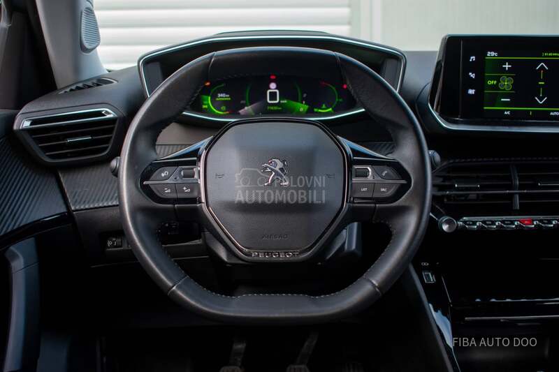 Peugeot 2008 1.2 Allure Alu
