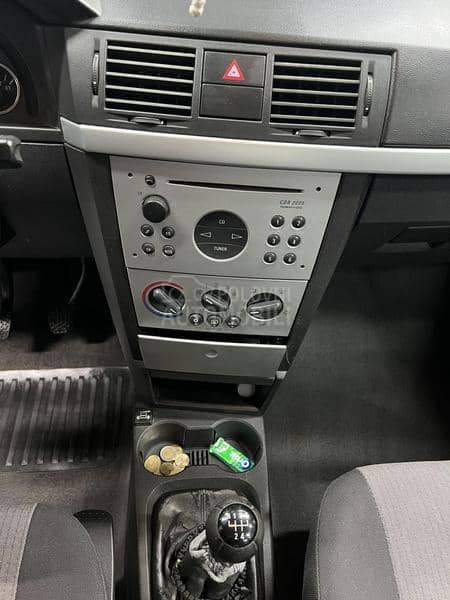 Opel Meriva ESSENTIA