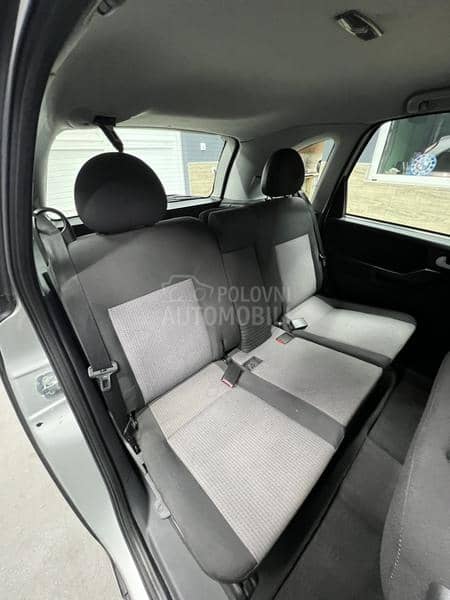 Opel Meriva ESSENTIA