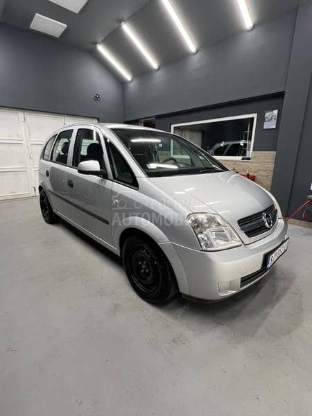 Opel Meriva ESSENTIA