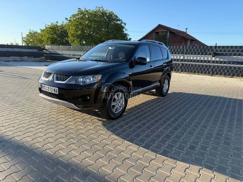 Mitsubishi Outlander 
