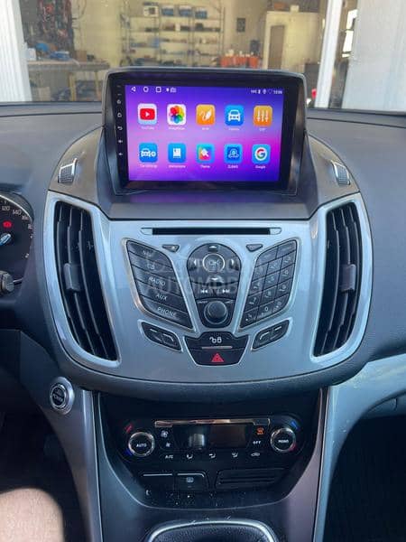 Multimedija Carplay