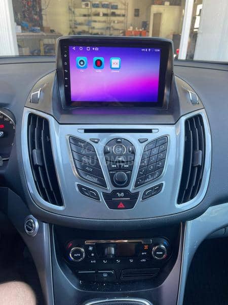 Multimedija Carplay