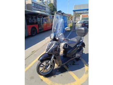 Piaggio CARNABY
