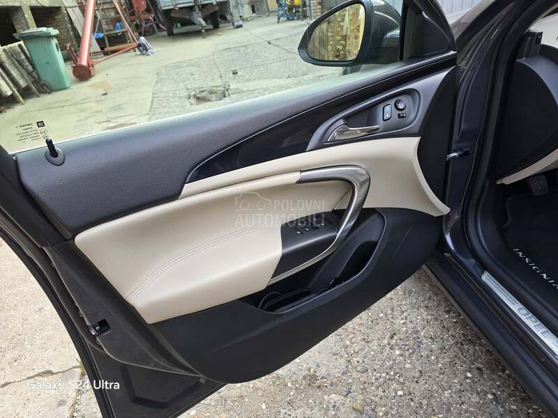 Opel Insignia 2.0 cdti