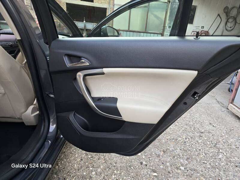Opel Insignia 2.0 cdti
