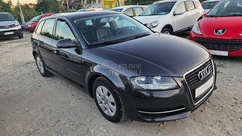 Audi A3 1.6TDI/N.A.V.I