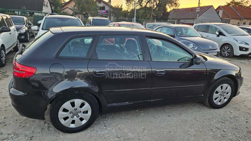 Audi A3 1.6TDI/N.A.V.I