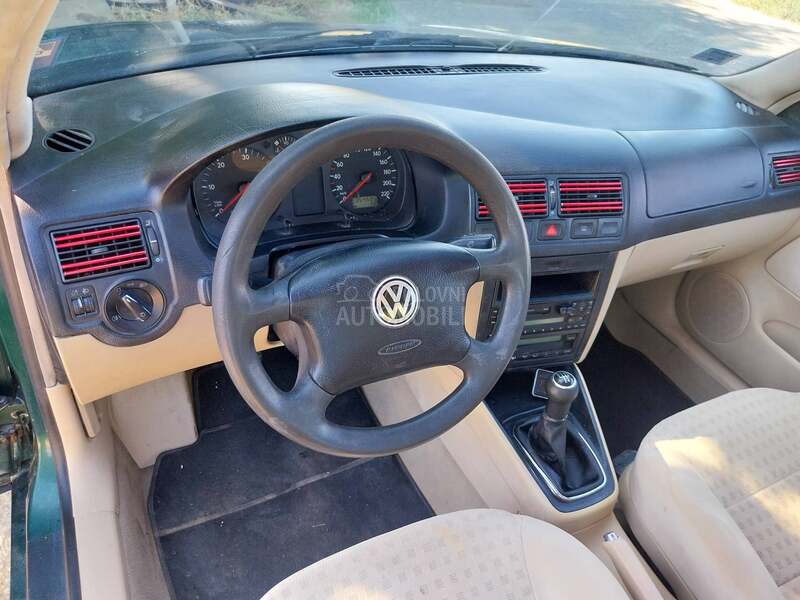 Volkswagen Golf 4 