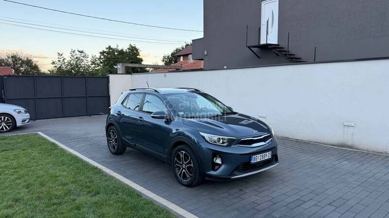 Kia Stonic 2xLED nav line asist