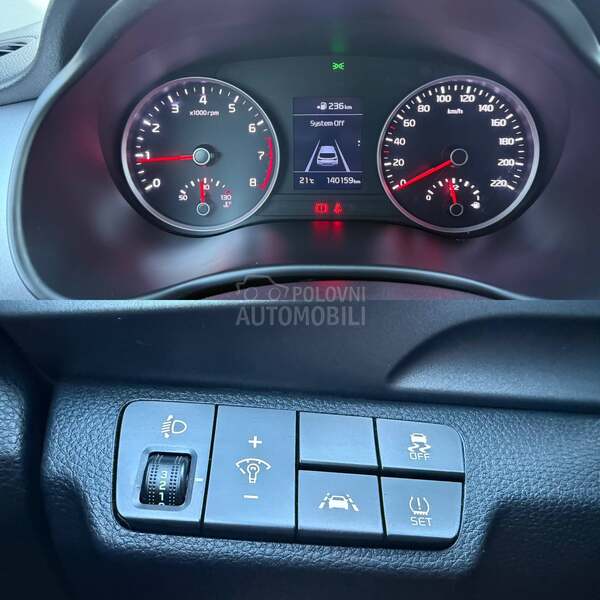 Kia Stonic 2xLED nav line asist