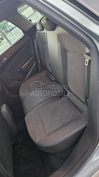 Opel Astra J 1.6CDTI/LED/NAV/XEN/
