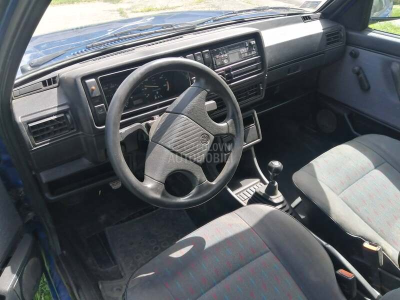 Volkswagen Golf 2 D sa fabr klimom