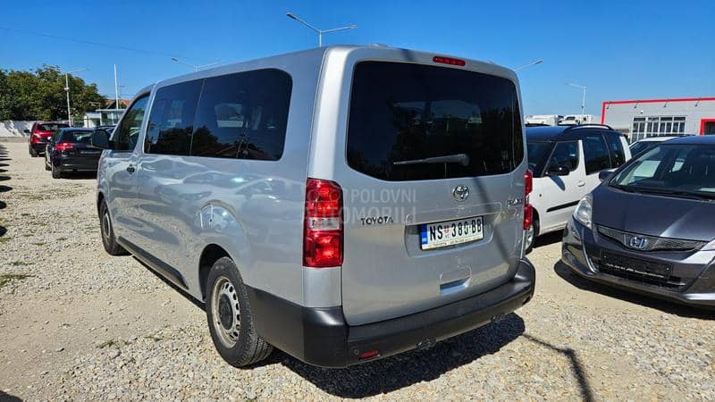 Toyota Proace 2.0D / 9 S.E.D.I.S.T.A