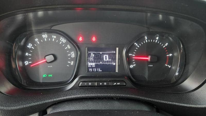 Toyota Proace 2.0D / 9 S.E.D.I.S.T.A