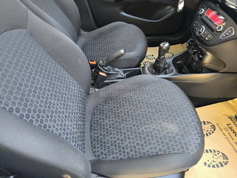 Opel Corsa E 1.2 B