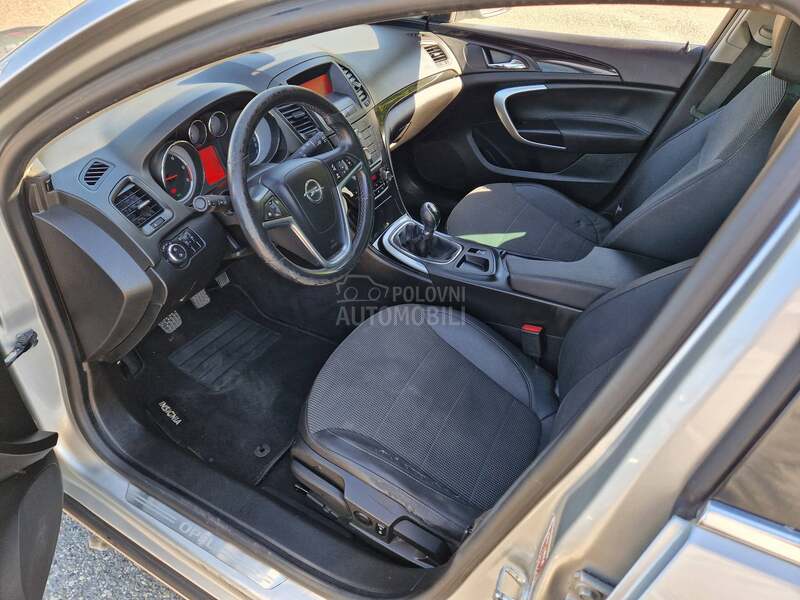 Opel Insignia 2.0 CDti