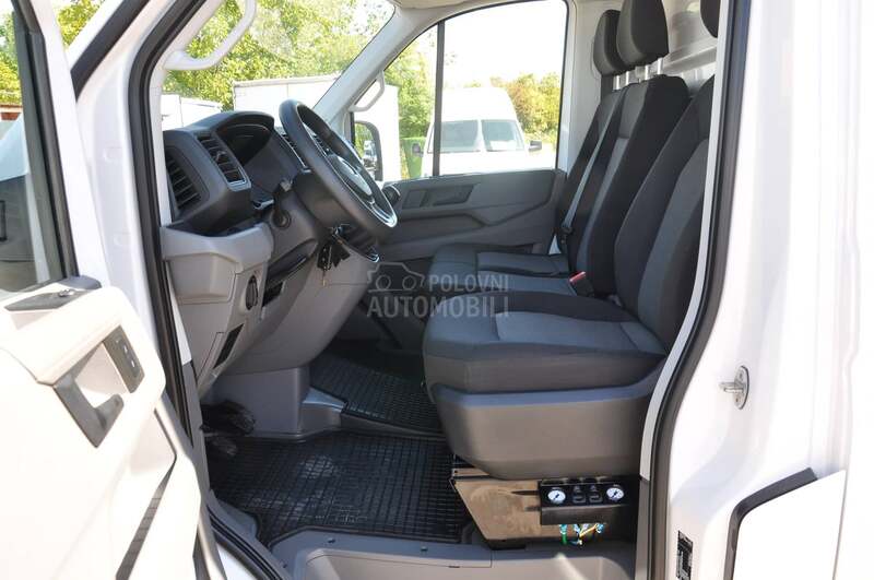 Volkswagen Crafter KOFER UTOVARNA RAMPA