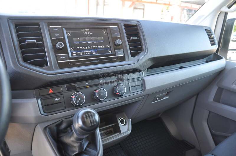 Volkswagen Crafter KOFER UTOVARNA RAMPA