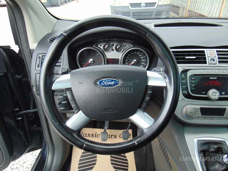 Ford Kuga 2.0 TDCI TITANIUM
