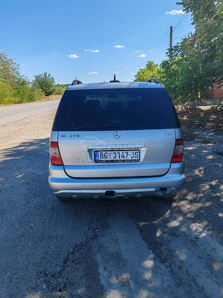 Mercedes Benz ML 270 z a m e n A