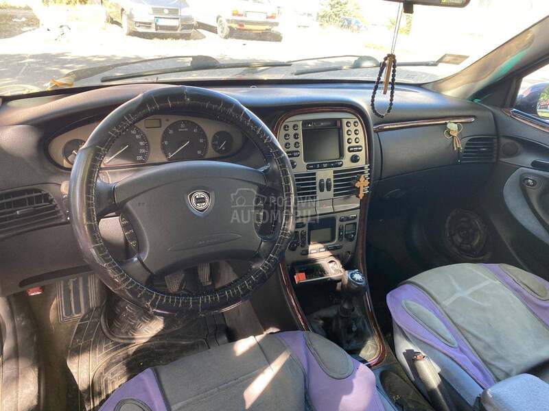 Lancia Lybra 1.9 JTD