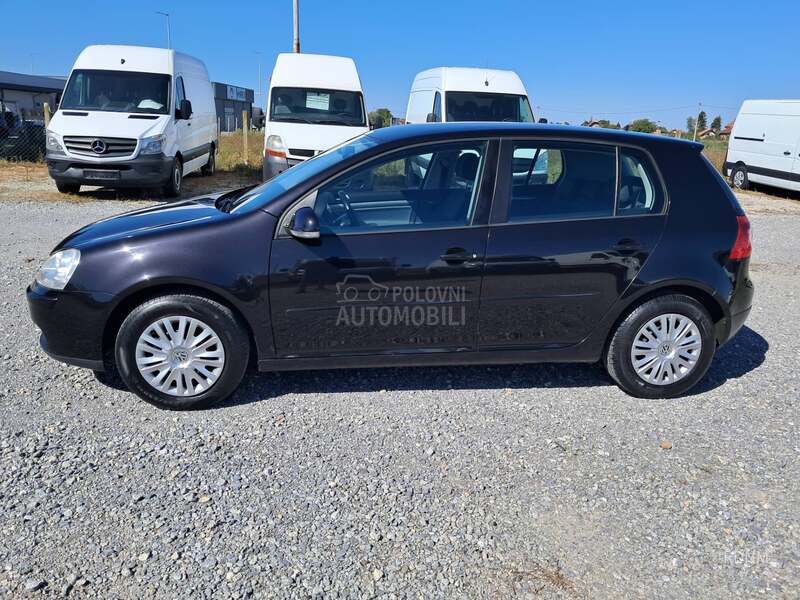 Volkswagen Golf 5 1.4/B E N Z I N