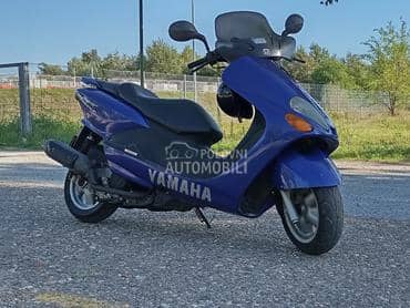 Yamaha Majesty