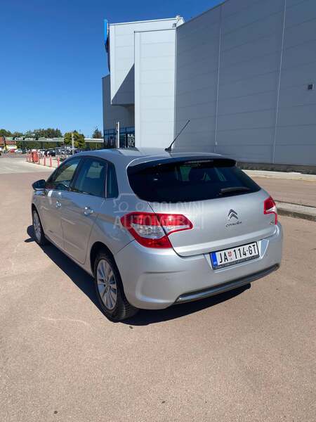 Citroen C4 