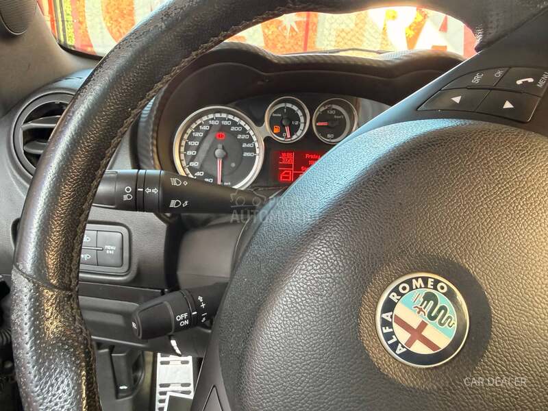 Alfa Romeo MiTo QuadroFoglio