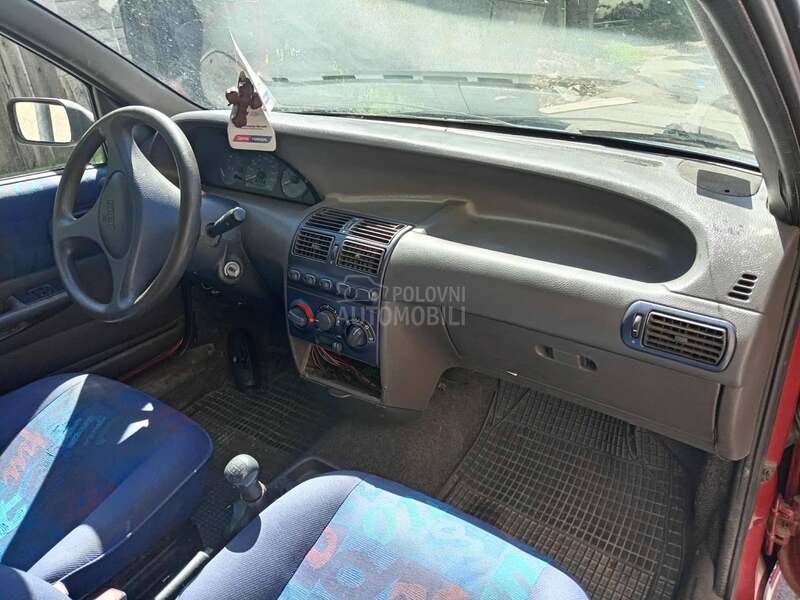 Fiat Punto 