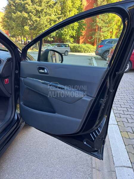 Peugeot 3008 rata 120