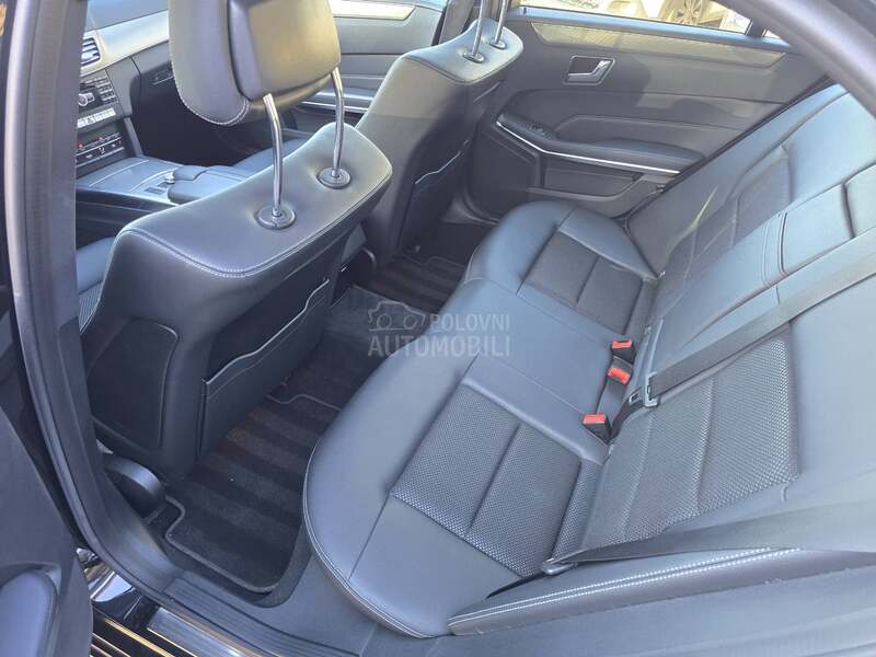 Mercedes Benz E 200 AVANTGARDE