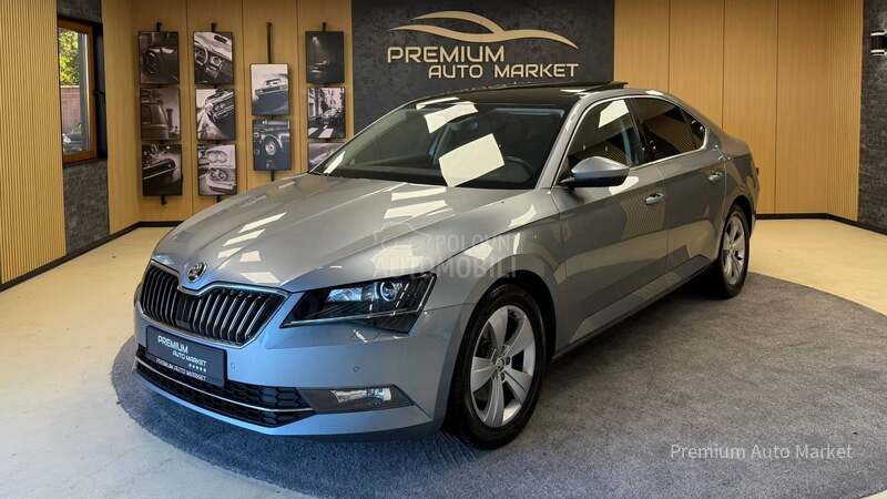 Škoda Superb //2.0 TDI/PANO//FUL