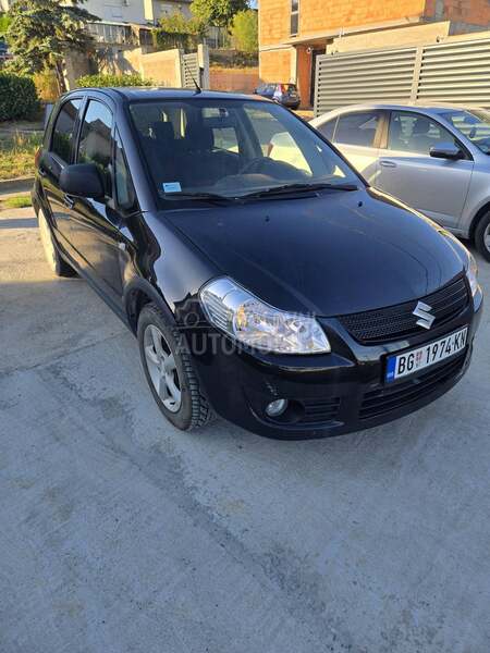 Suzuki SX4 Kupljen nov u Srbiji