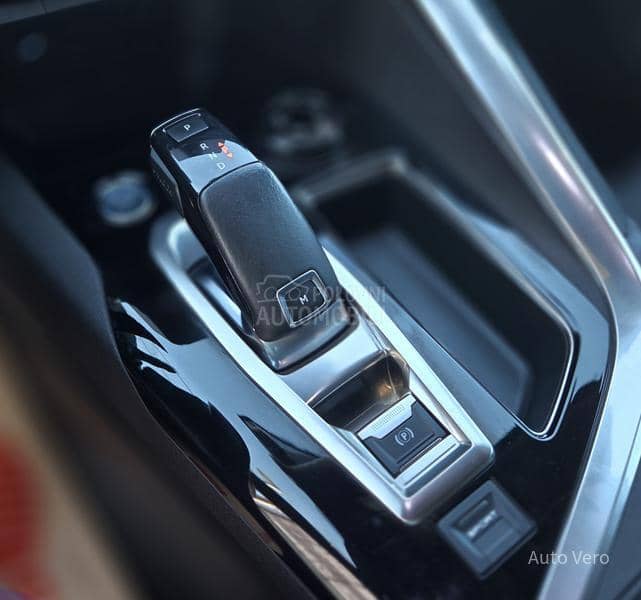 Peugeot 3008 1.5 HDI GT Line Peugeot 3008 1.5 HDI GT Line