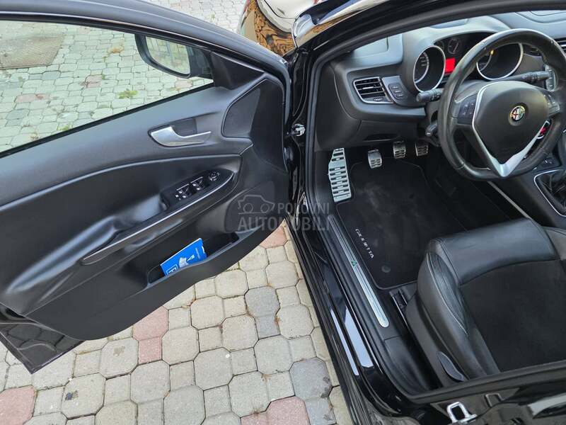 Alfa Romeo Giulietta 1.6JTDM QV CH NOVAA