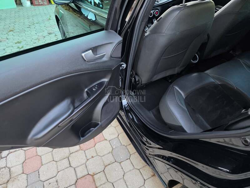 Alfa Romeo Giulietta 1.6JTDM QV CH NOVAA